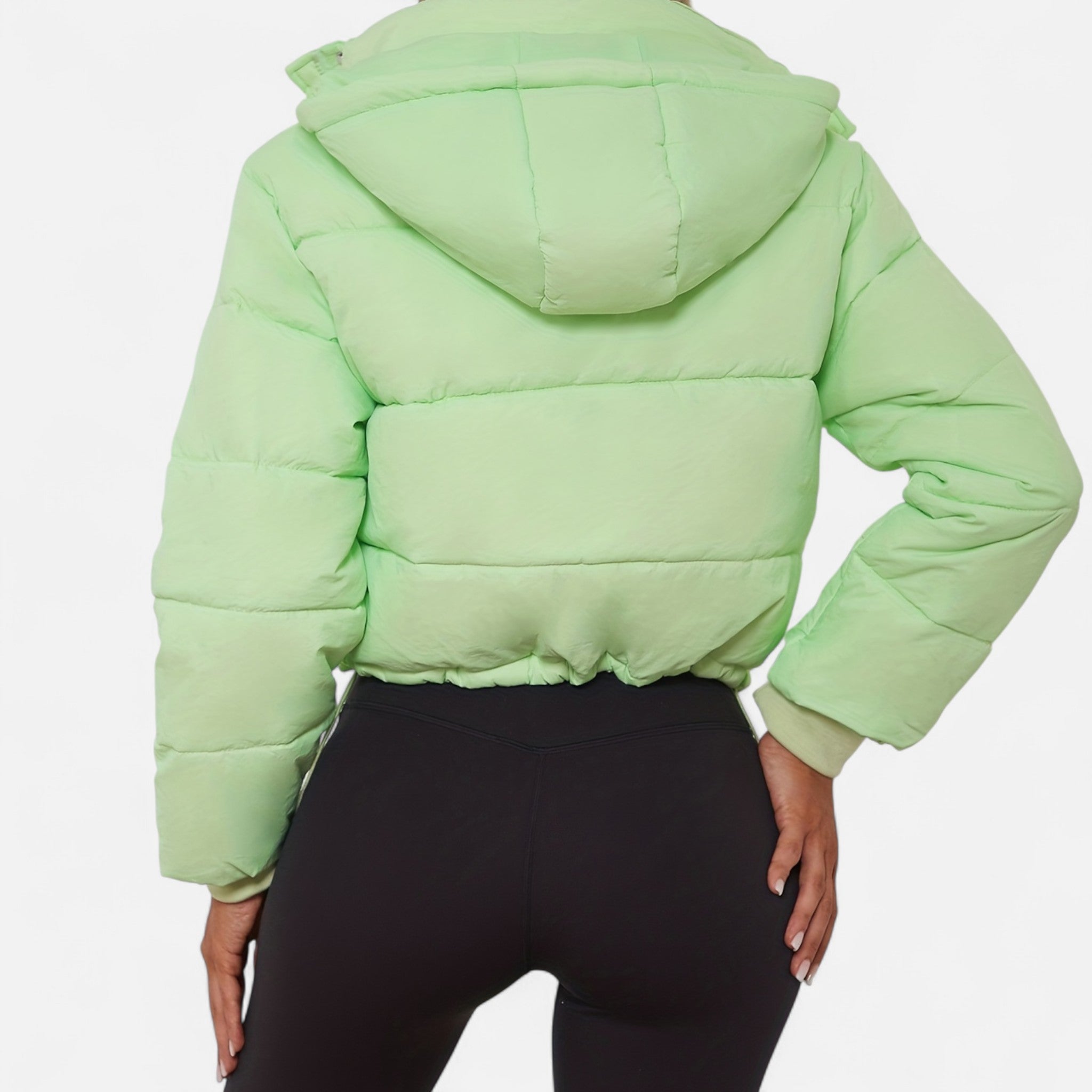 Renvieri | Doudoune Courte Femme – Élégance Contemporaine et Chaleur Légère