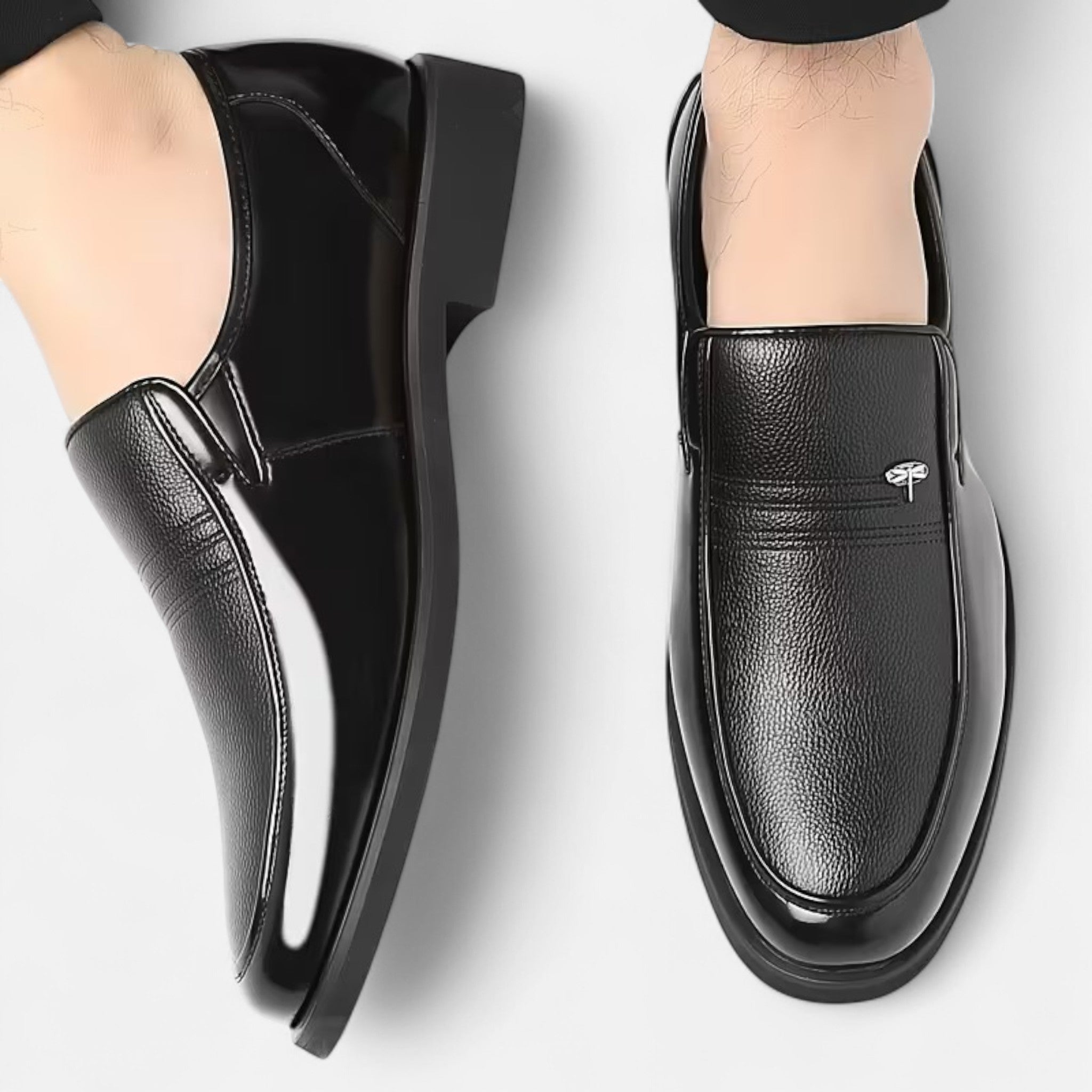 Renvieri | Mocassins à Enfiler en Cuir Fendu – Allure Distinguée