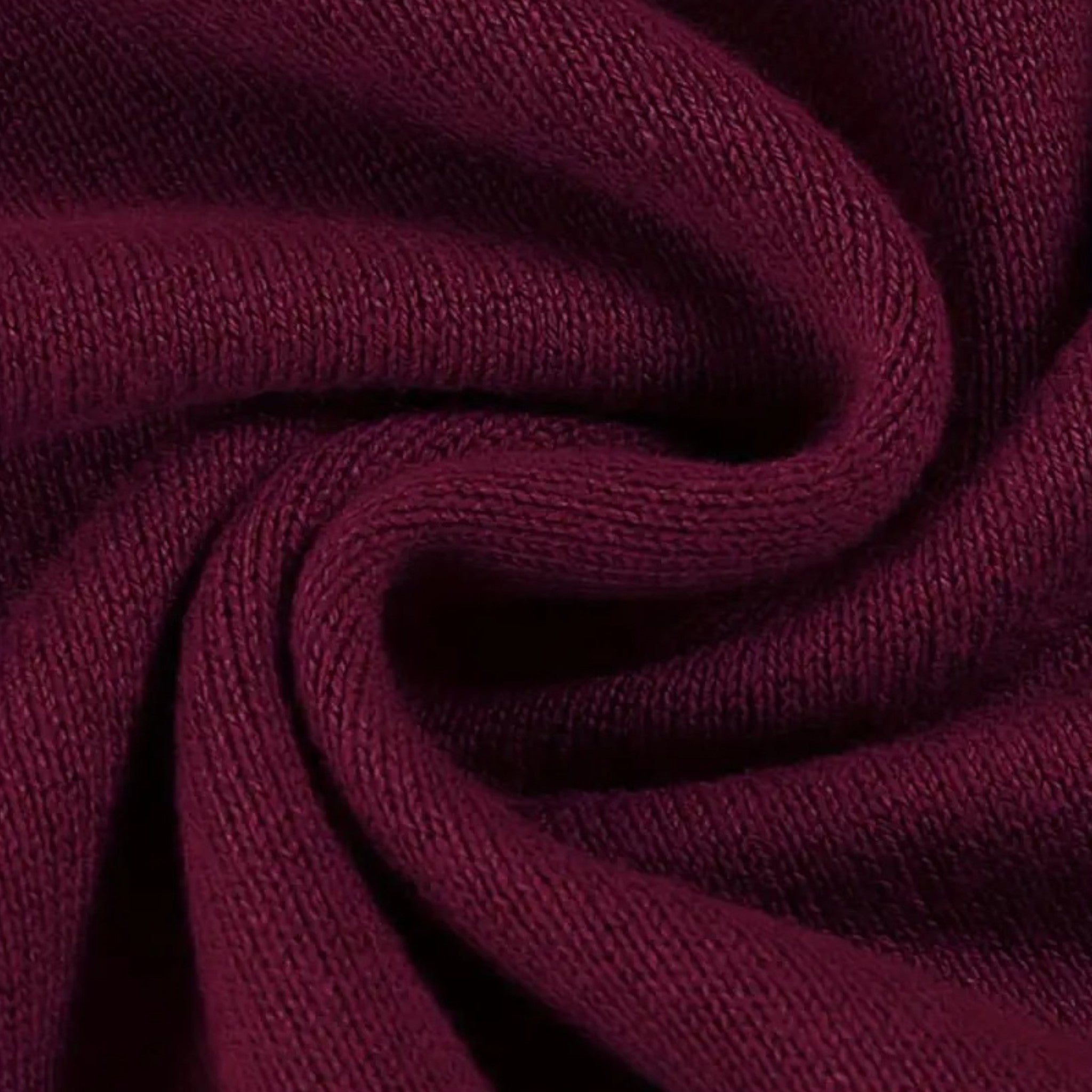 Renvieri | Pull Col V – Élégance Essentielle